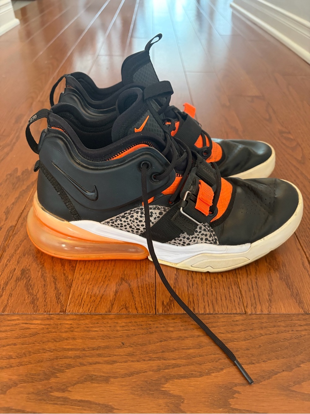 Nike Air Force One 270 Safari, Size 8.5